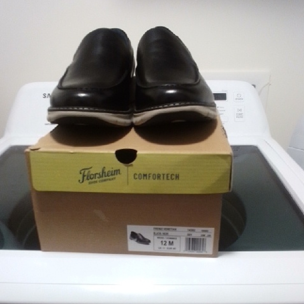 NWT NIB Florsheim Frenzi Moc Toe Venetian Loafer